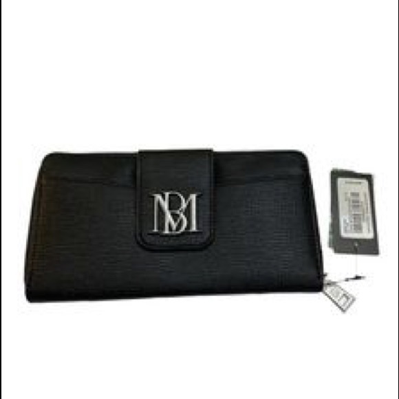 Badgley Mischka Handbags - Badgley Mischka Wallet With Flap Pocket
